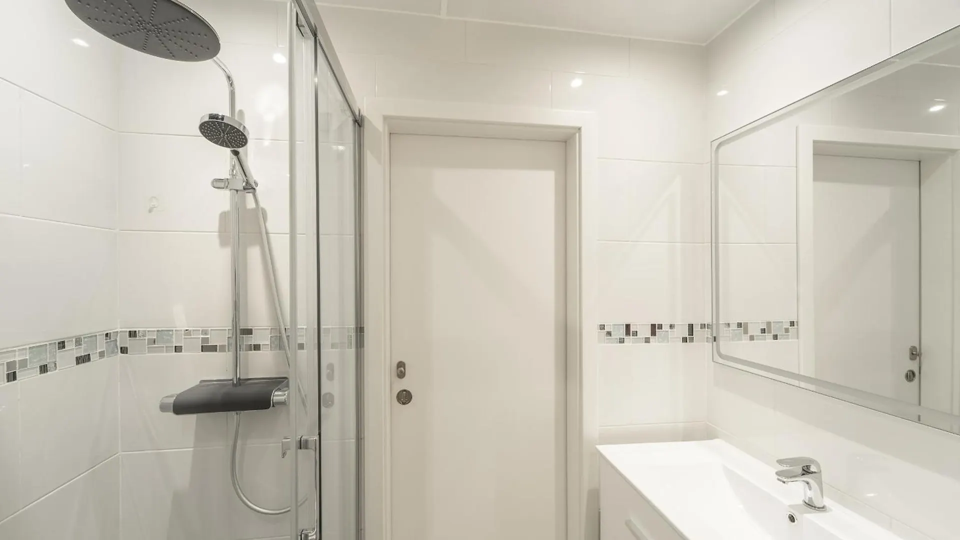 Apartment Welcs Apartamento 141 Emp Cerca Del Mar Empuriabrava Spain